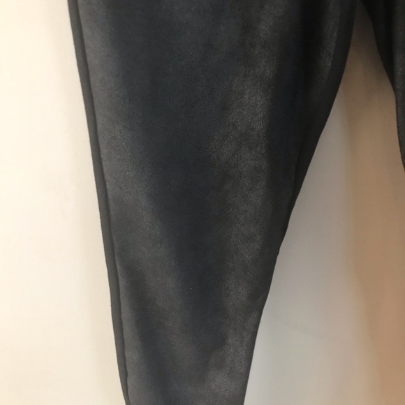 Leather like pants from joe fresh size medium - Picture 3 of 7